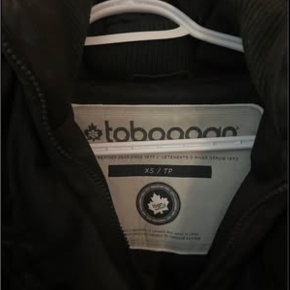 Manteau d’hiver Toboggan - Picture 2 of 2